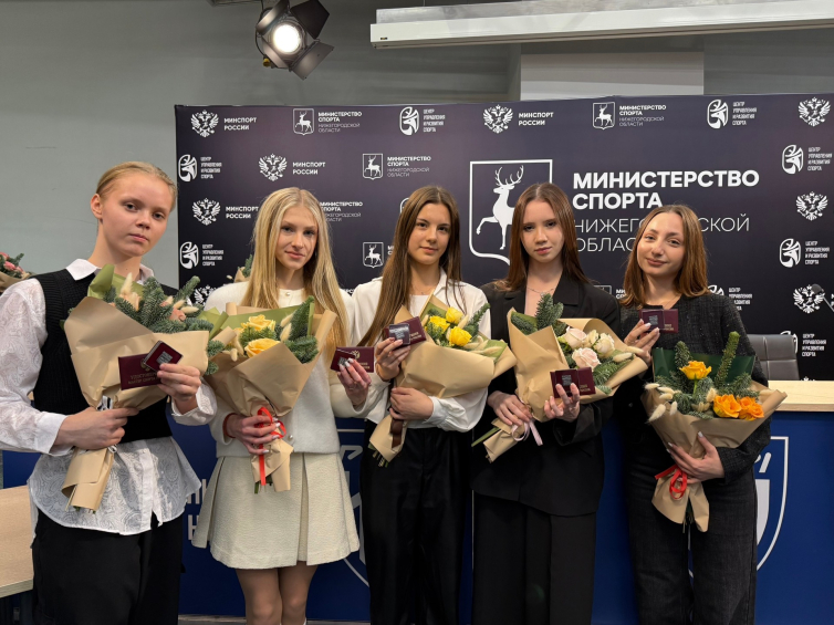 Звание «Мастер спорта России» по художественной гимнастике! Волкова Анастасия, Григорьева Алиса, Кокушкина Анна, Кузнецова Полина , Селехова Кристина